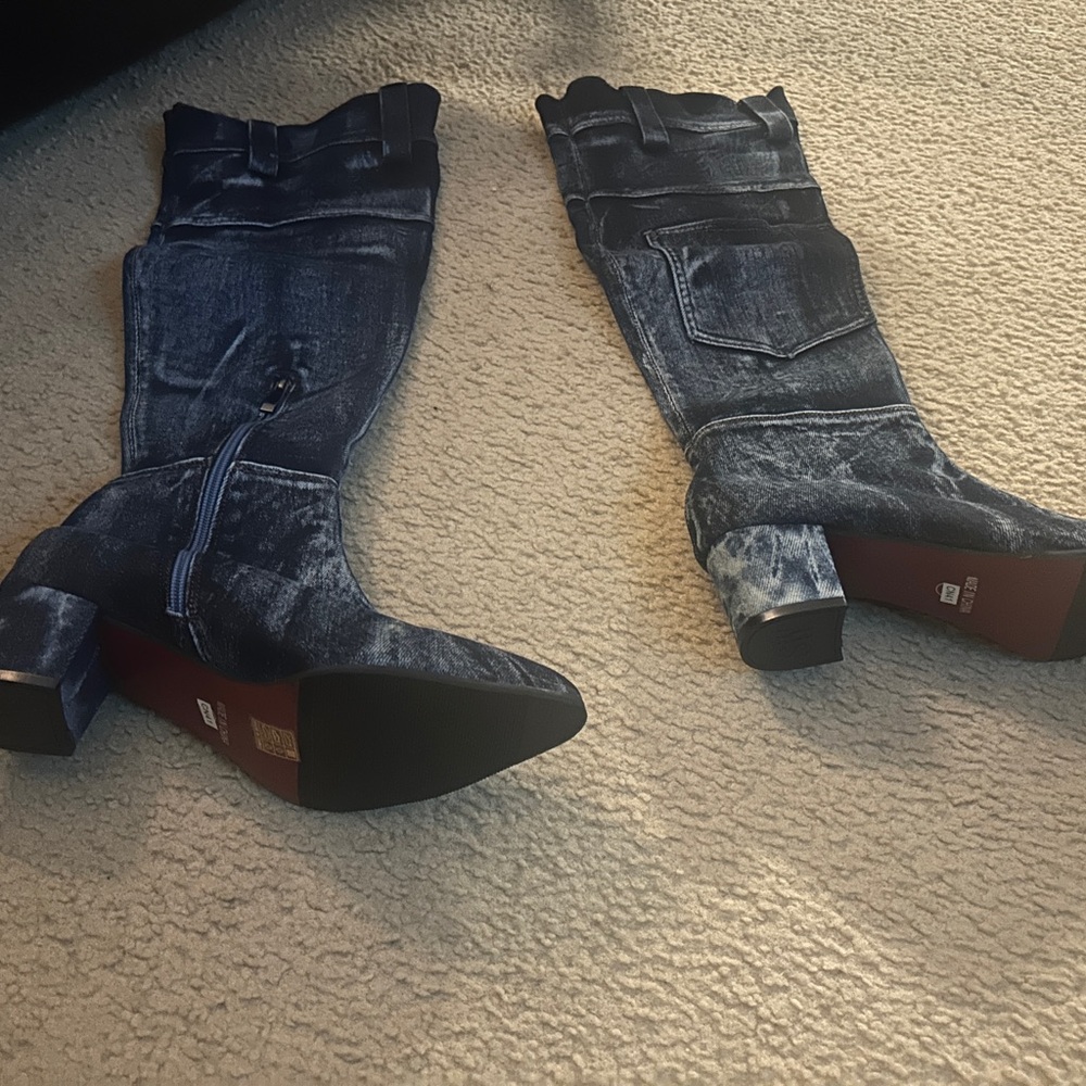 BRAND NEW! SW Denim booties